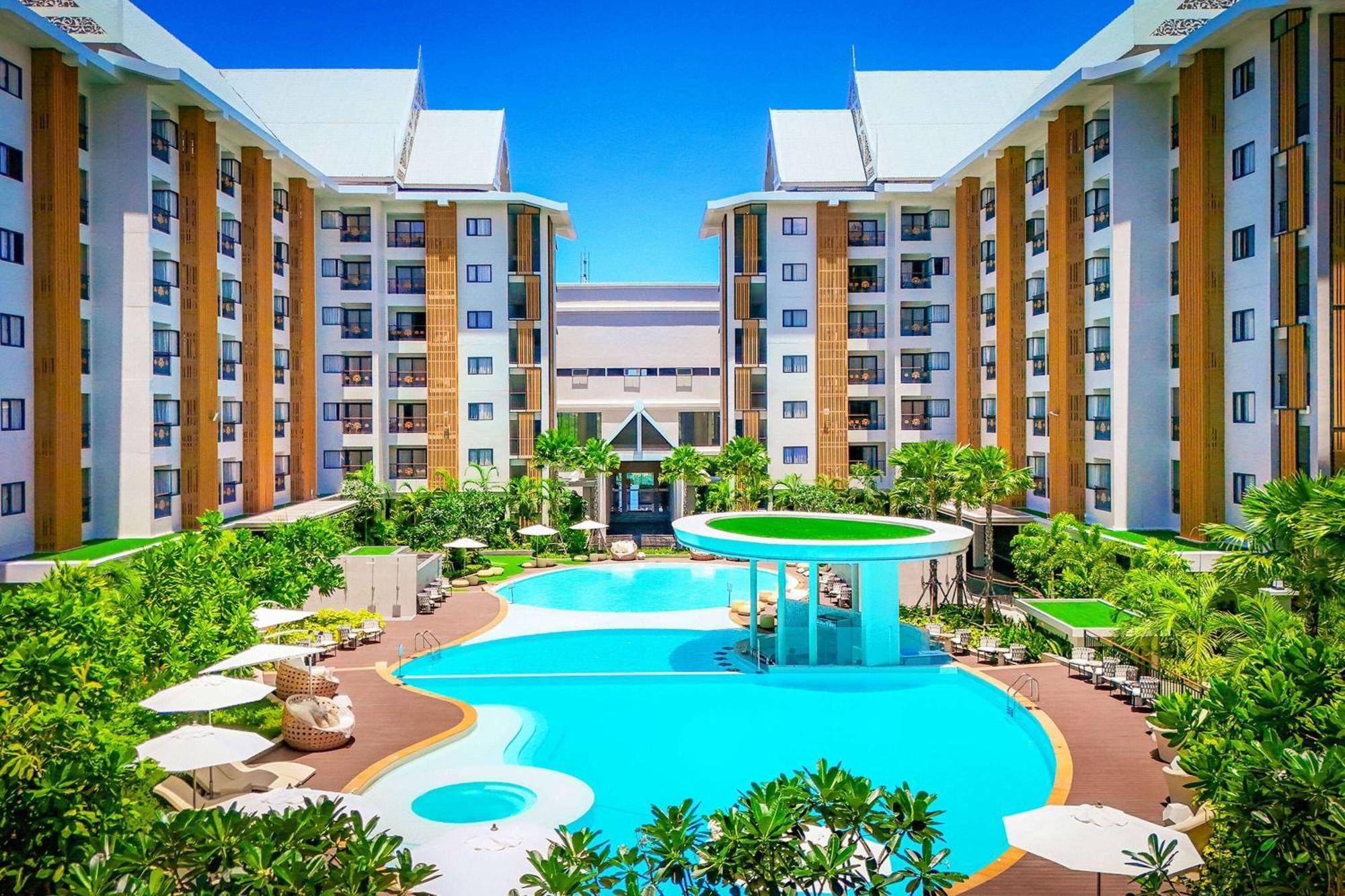 Wyndham Jomtien Pattaya Hotell Na Chom Thian Exteriör bild
