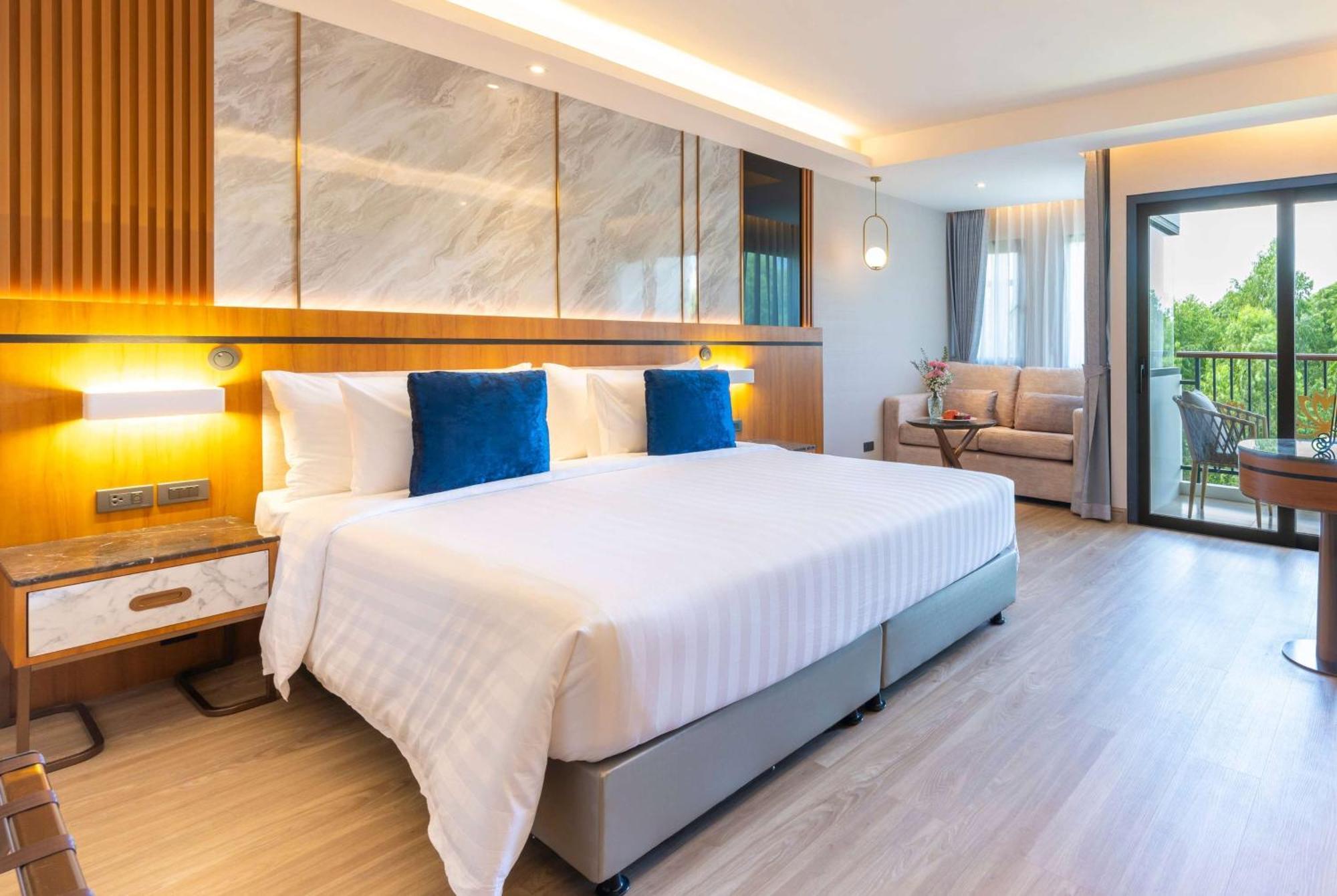 Wyndham Jomtien Pattaya Hotell Na Chom Thian Exteriör bild