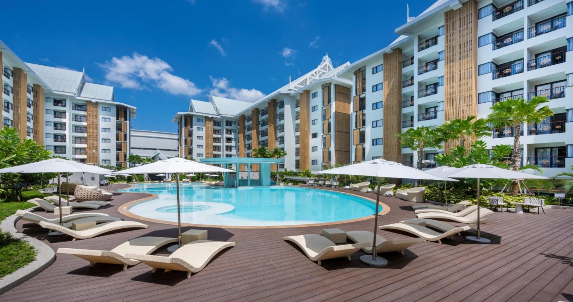 Wyndham Jomtien Pattaya Hotell Na Chom Thian Exteriör bild